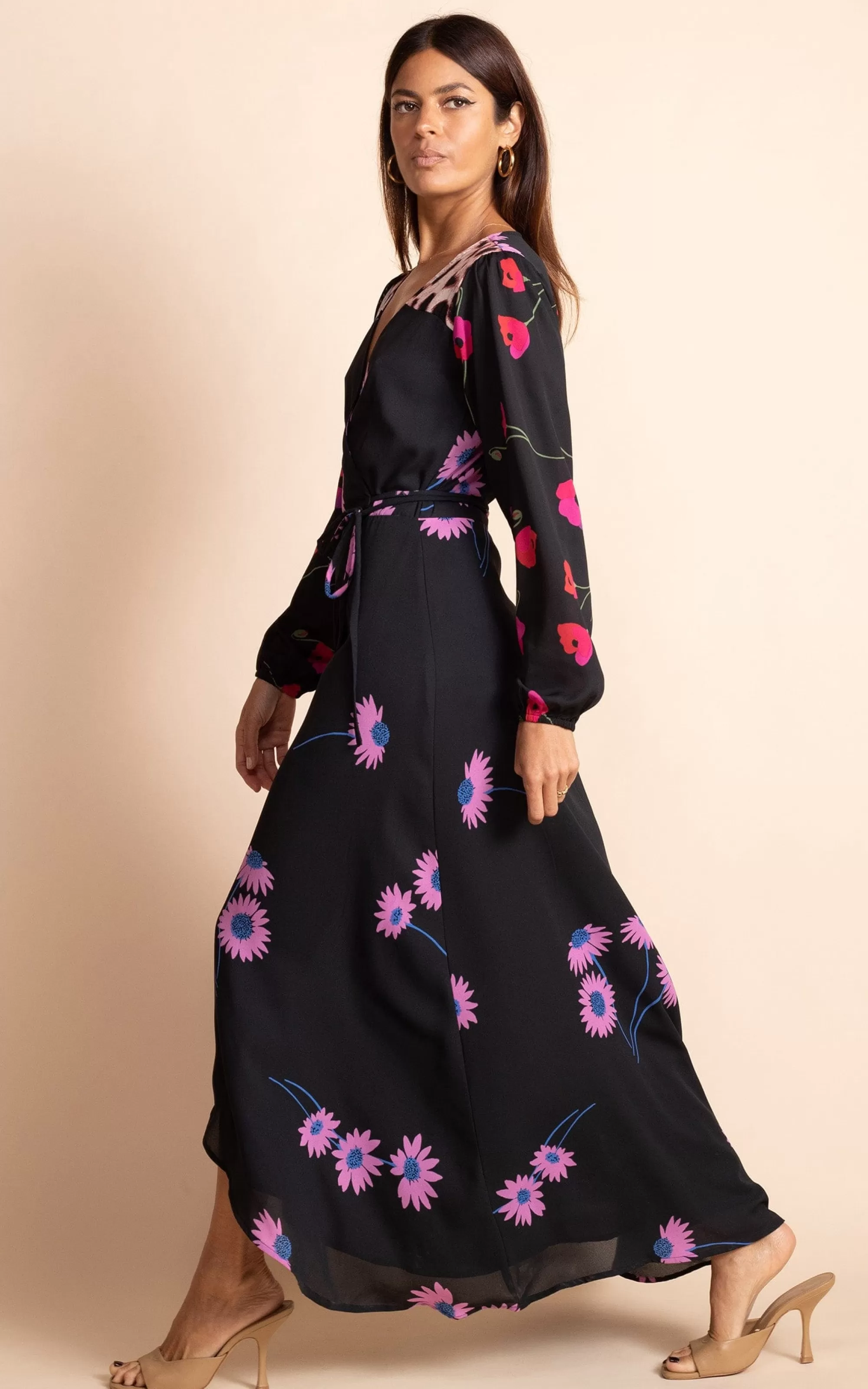 Dresses>Dancing Leopard Jagger Maxi Wrap Dress In Pink Daisy On Black Mix