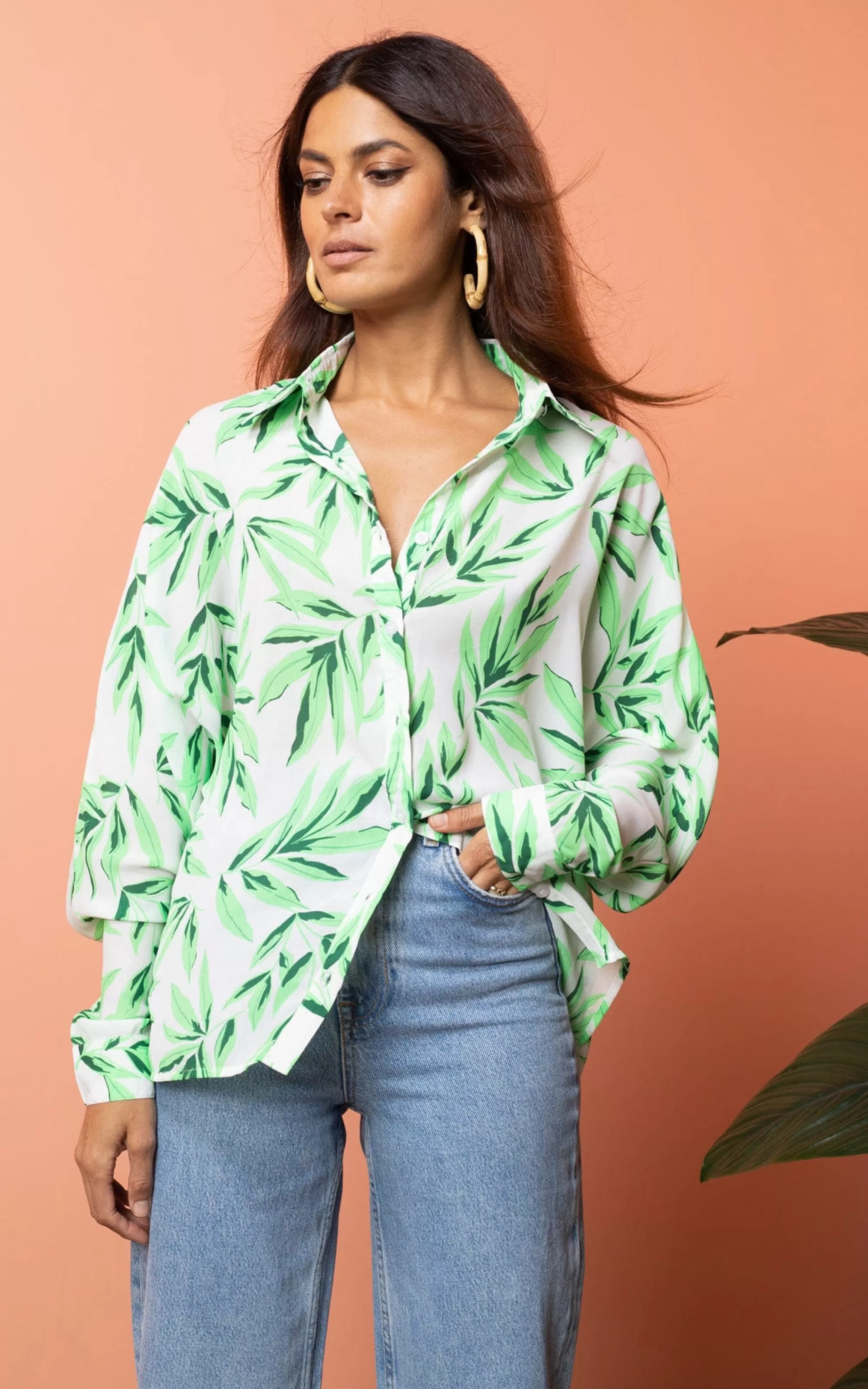 Shirts>Dancing Leopard Keaton Shirt In Tropic Green On White